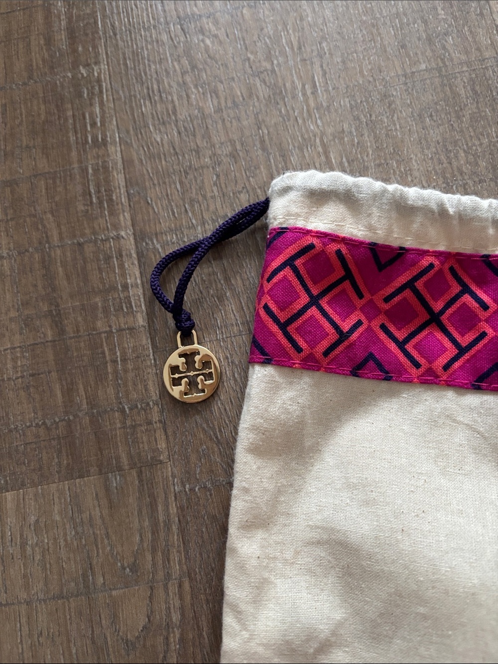Tory Burch Drawstring Dust Bag - Picture 2 of 2